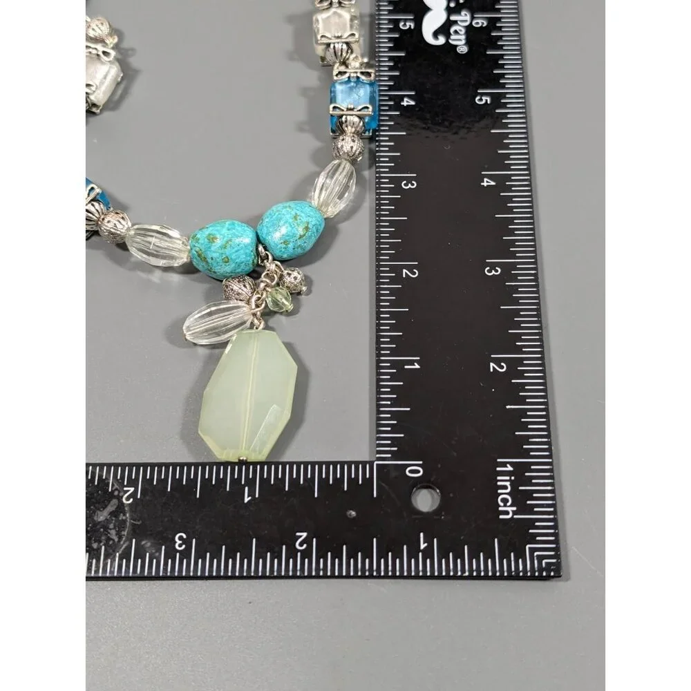 Avon Blue Faux Turquoise Green Glass and Acrylic Bead Necklace Beach Coastal 19